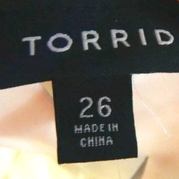 Torrid White Special Occasion Lace Skater Dress - Picture 5 of 6